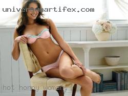 hot horny woman chat room